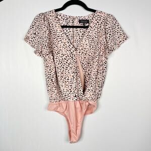 Trixxi Clothing Pink XSmall Floral Faux Wrap Bodysuit Short Sleeve Keyhole Back
